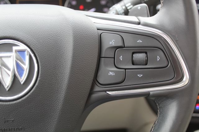 Used 2022 Buick Envision Avenir w/ Technology Package II FWD image 25