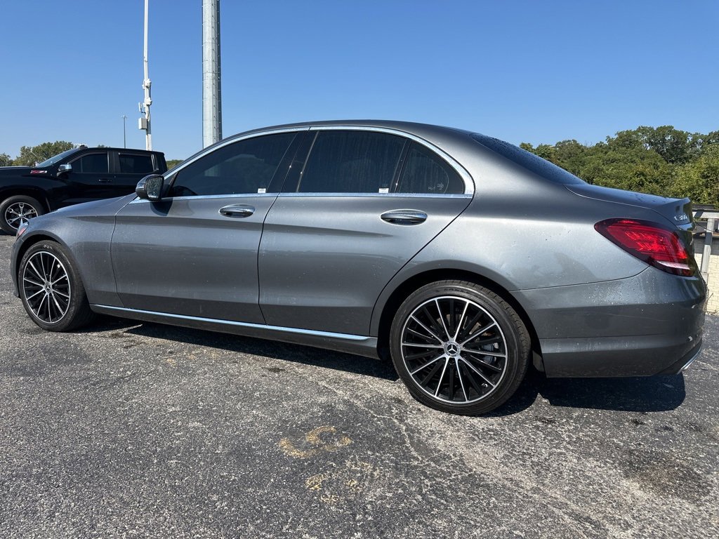 Used 2021 Mercedes-Benz C 300 Sedan w/ Premium Package image 4
