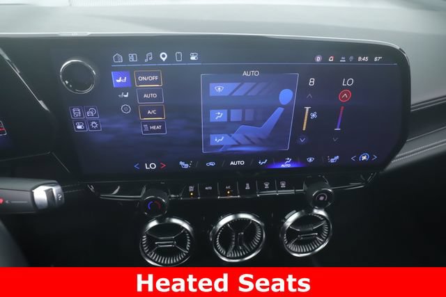 Used 2025 Chevrolet Blazer EV LT AWD/4WD image 4