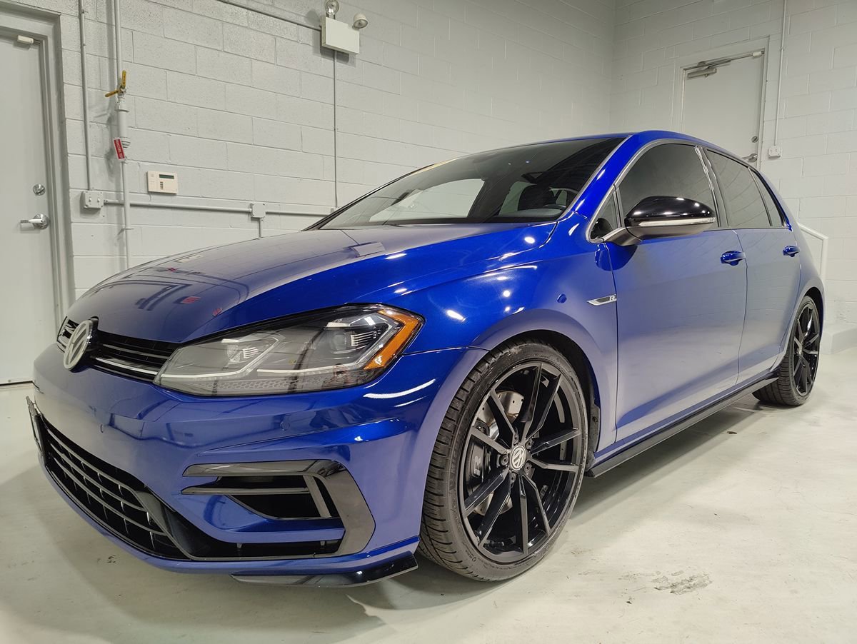 Used 2019 Volkswagen Golf R 4-Door AWD/4WD image 18