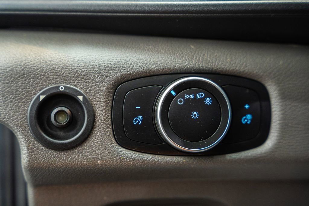 Used 2020 Ford Transit 250 Medium Roof AWD image 32