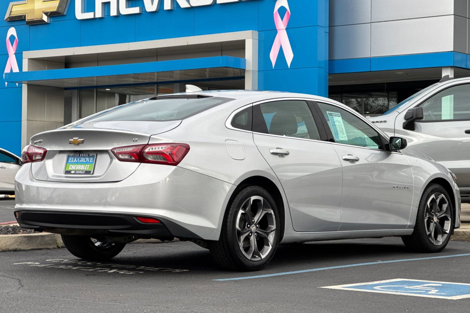 Certified 2022 Chevrolet Malibu LT image 3