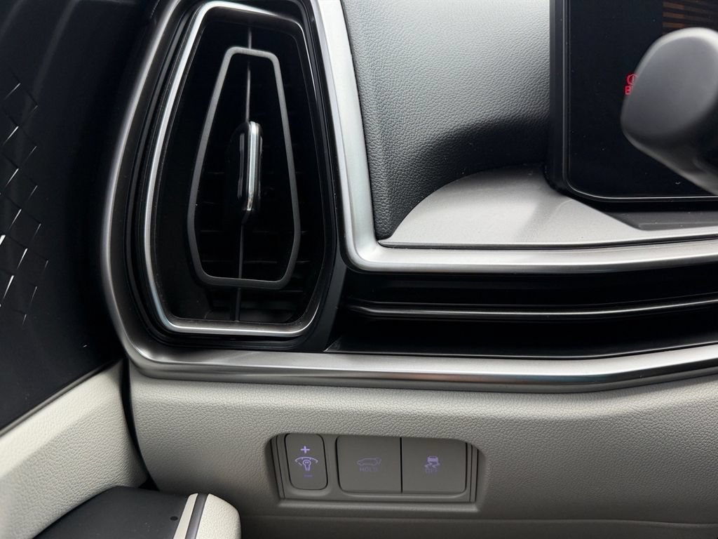Used 2024 Kia Sorento EX w/ Panoramic Sunroof Package FWD image 23