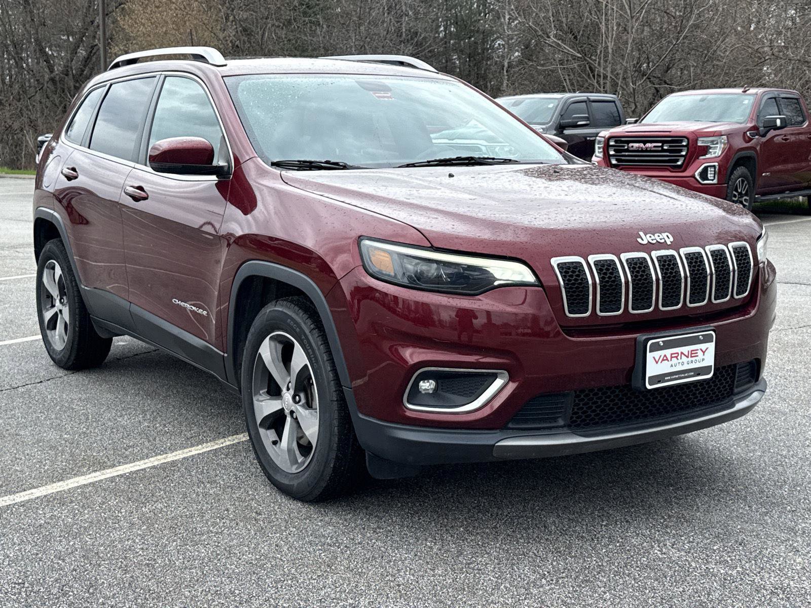 Used 2019 Jeep Cherokee Limited AWD/4WD image 3