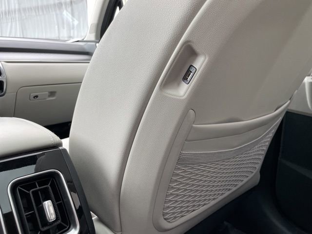 Certified 2023 Kia Sorento SX Prestige w/ Panoramic Sunroof Package AWD/4WD image 28
