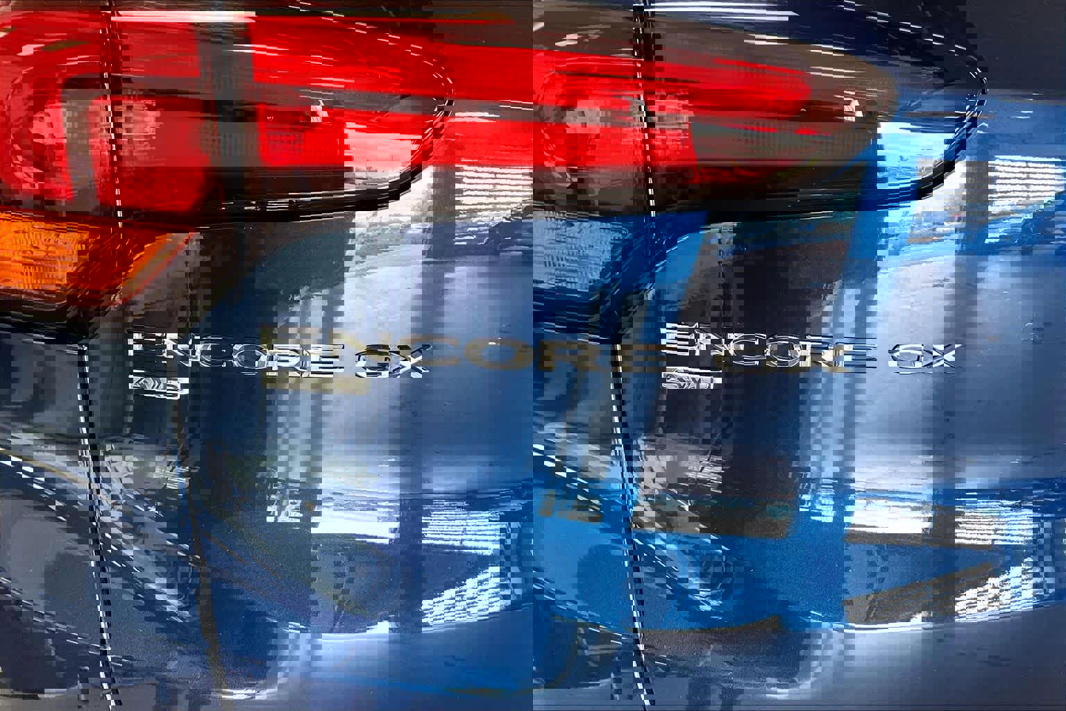 Used 2023 Buick Encore GX Select w/ Safety Package II AWD/4WD image 7