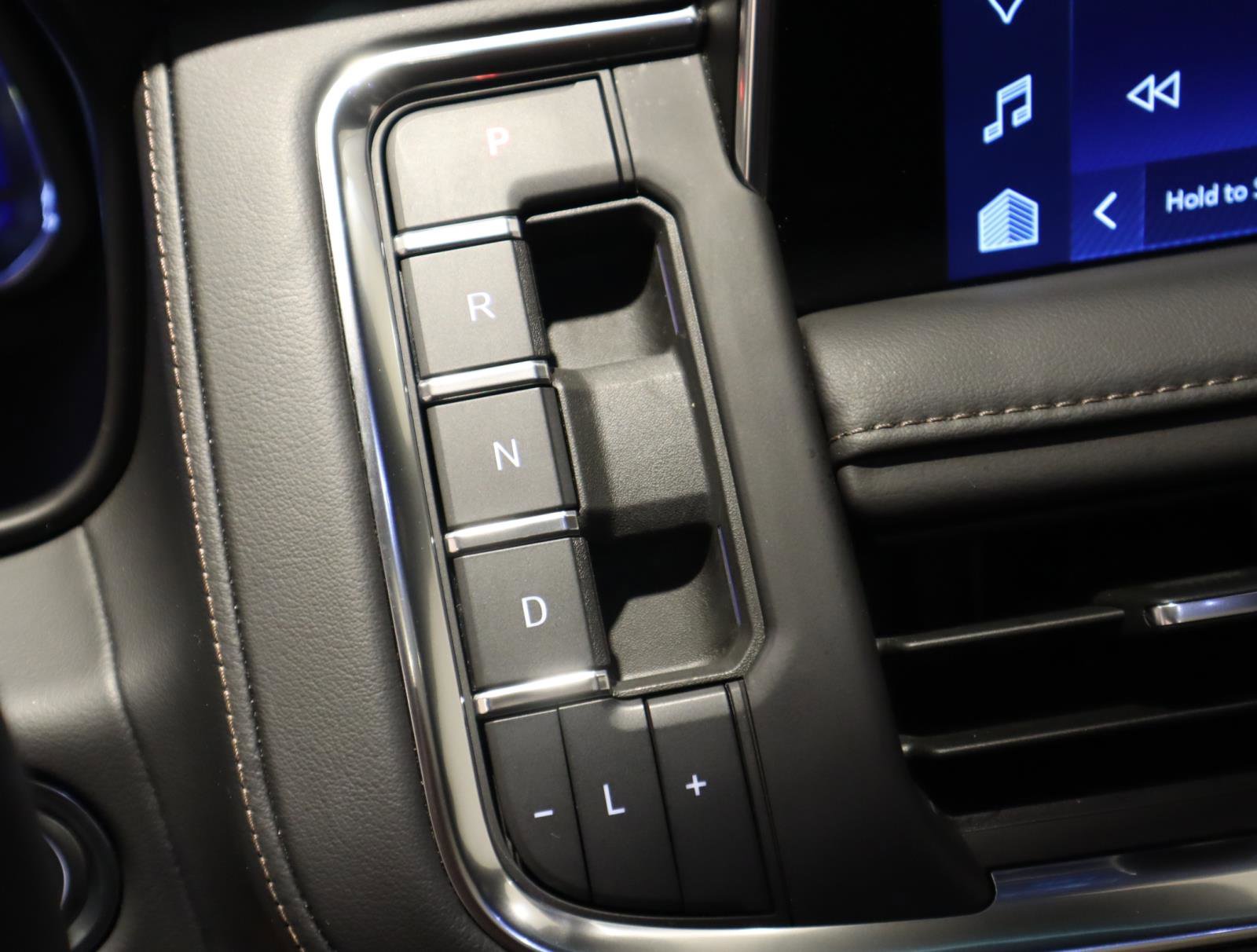 Used 2023 Chevrolet Tahoe High Country w/ Premium Package 2 image 39