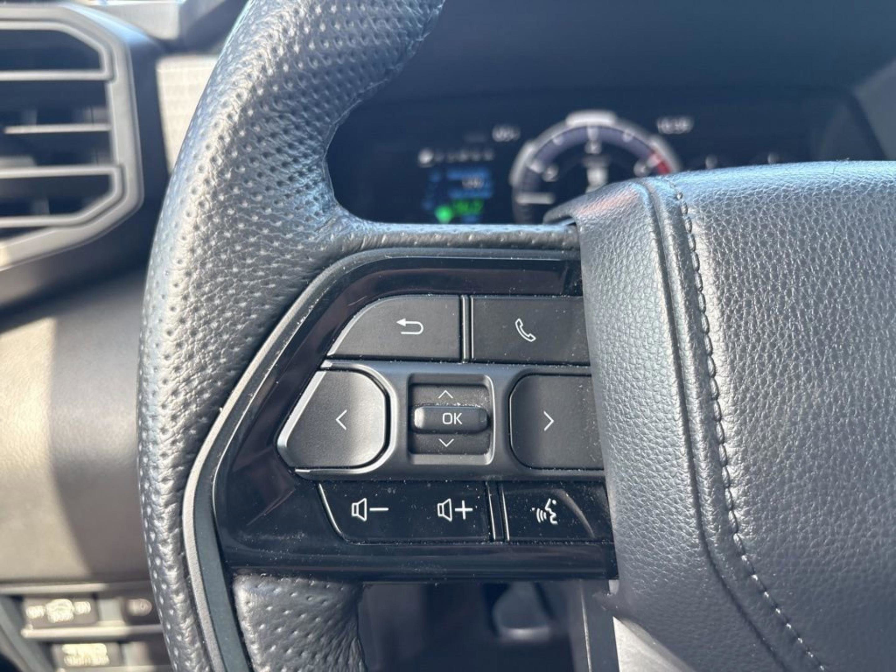 Used 2024 Toyota Sequoia TRD Pro AWD/4WD image 12