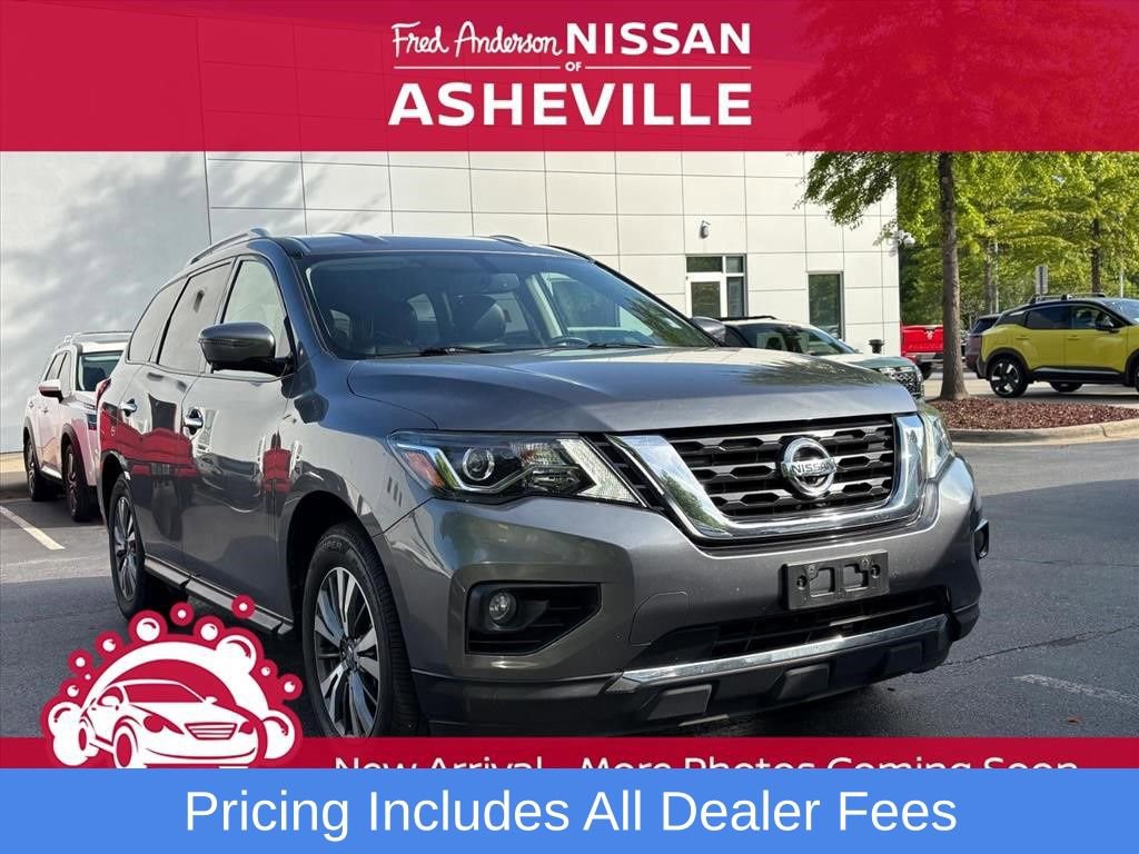 Used 2019 Nissan Pathfinder SL