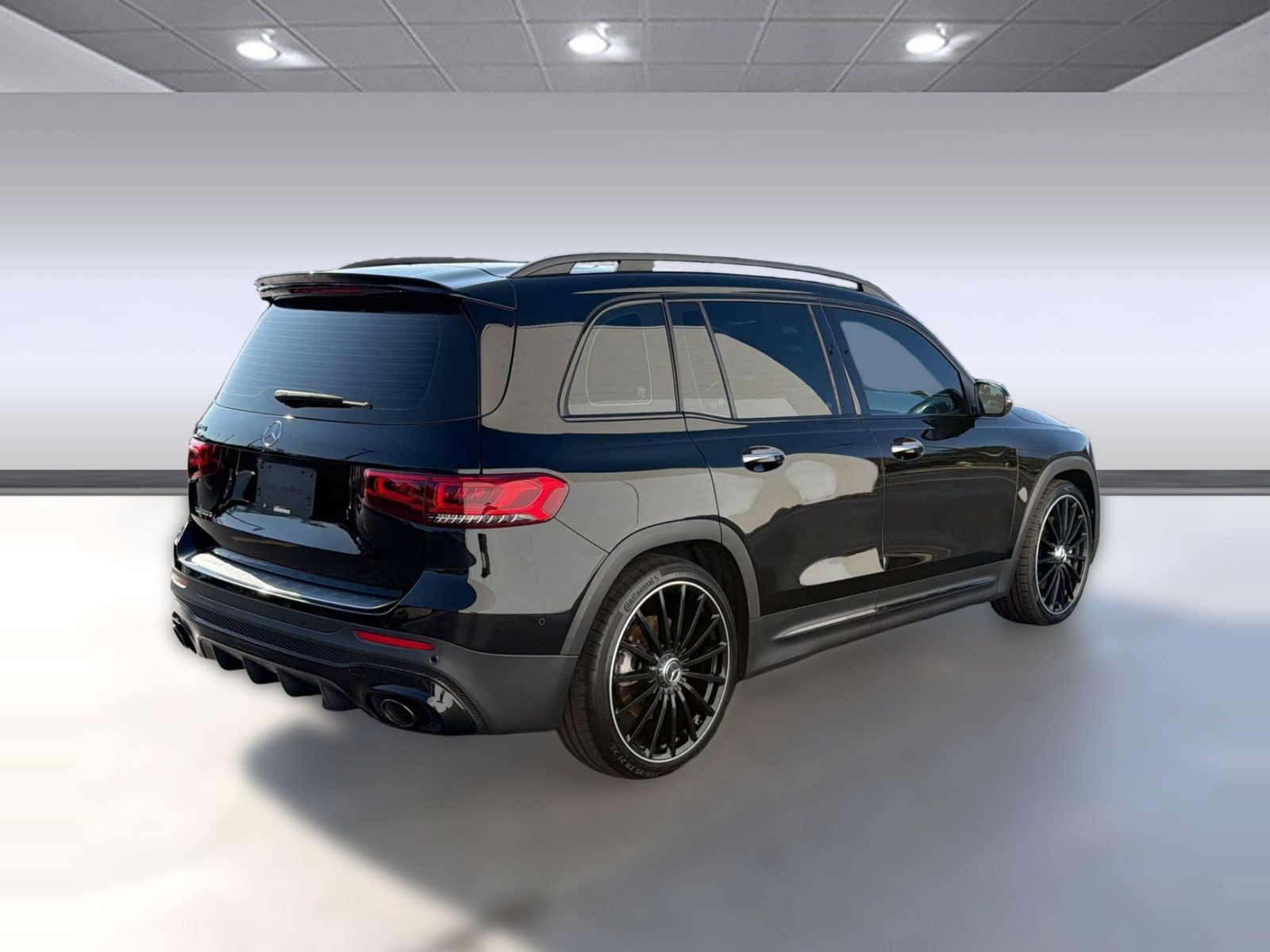 Used 2023 Mercedes-Benz GLB 35 AMG 4MATIC image 9