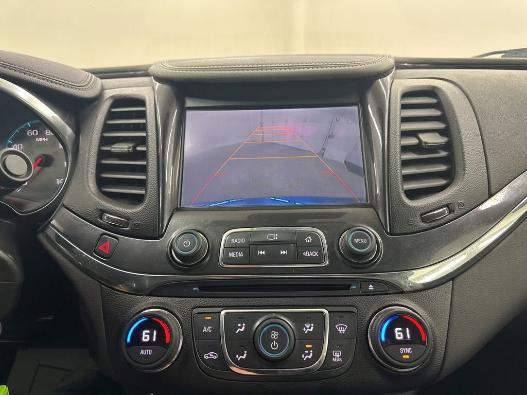 Used 2014 Chevrolet Impala LT w/ Premium Seating Package FWD image 40