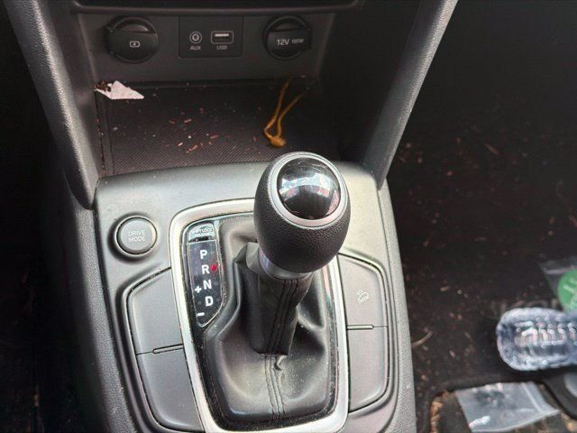 Used 2019 Hyundai Kona SE FWD image 21