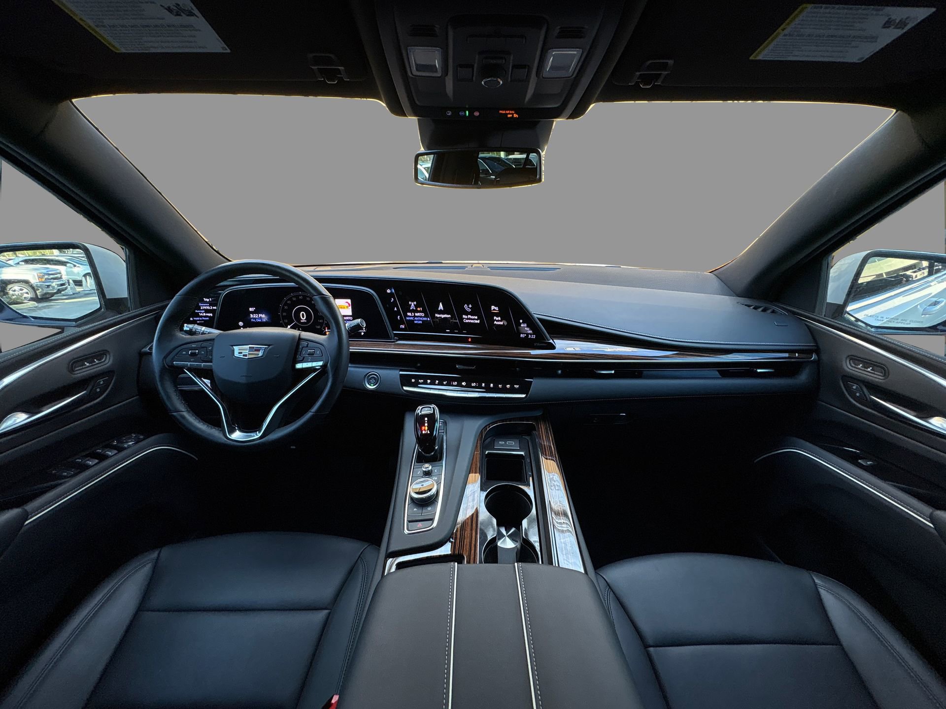 Certified 2024 Cadillac Escalade Luxury image 24