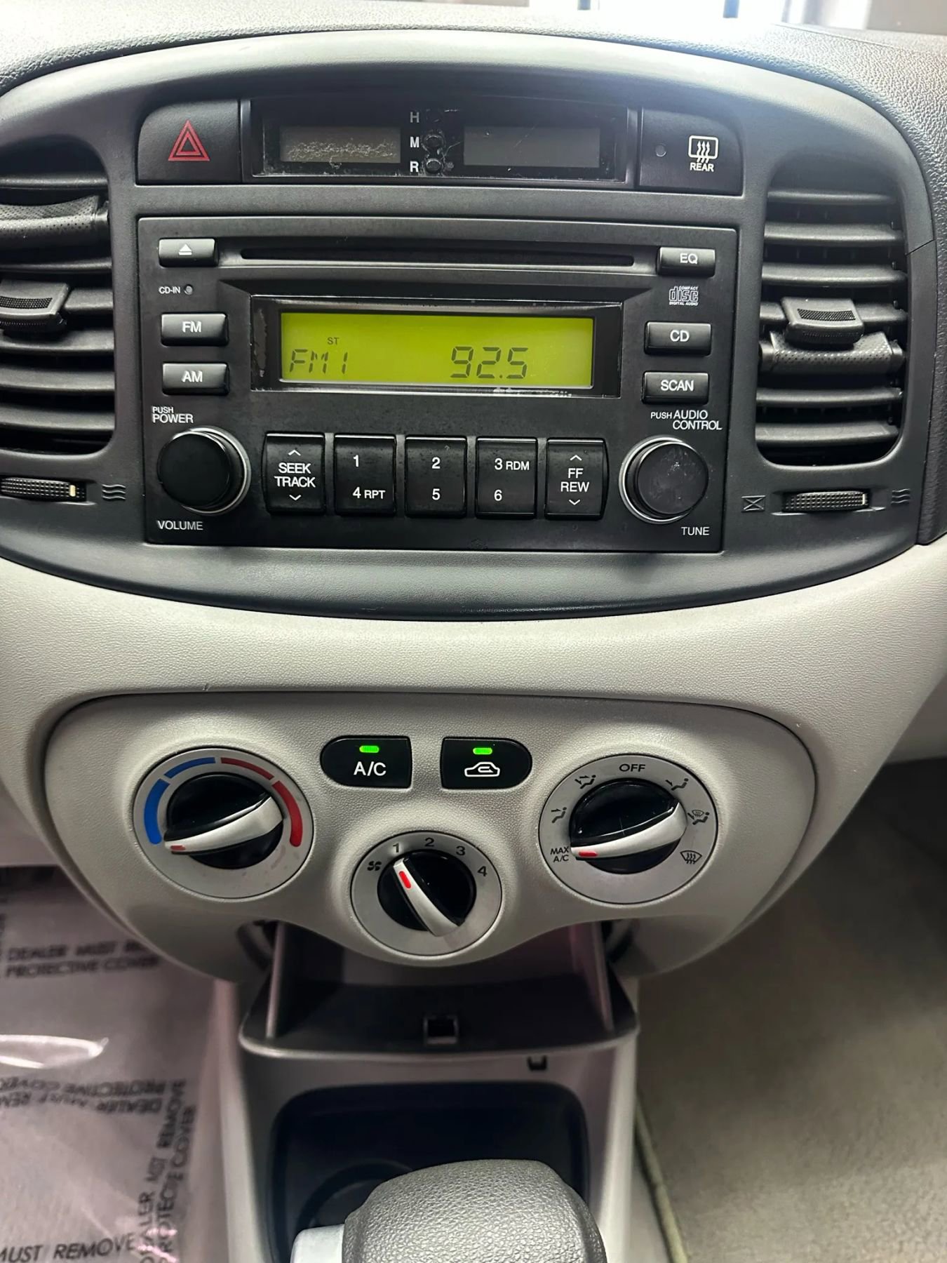 Used 2007 Hyundai Accent GLS image 15