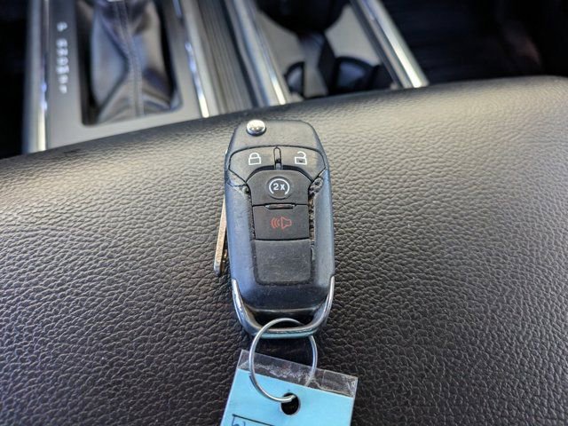 Used 2015 Ford F150 XLT w/ Equipment Group 302A Luxury image 29