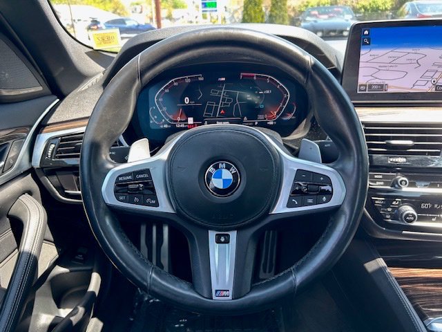 Used 2021 BMW 530i xDrive w/ M Sport Package AWD/4WD image 12