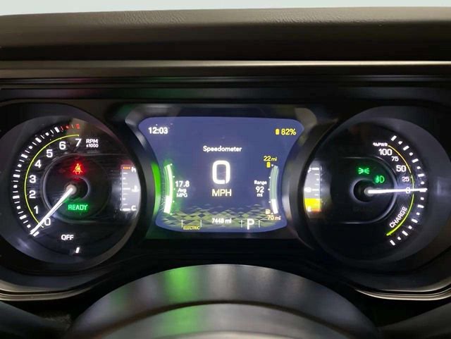 Used 2025 Jeep Wrangler Unlimited Sahara w/ Safety Group AWD/4WD image 46
