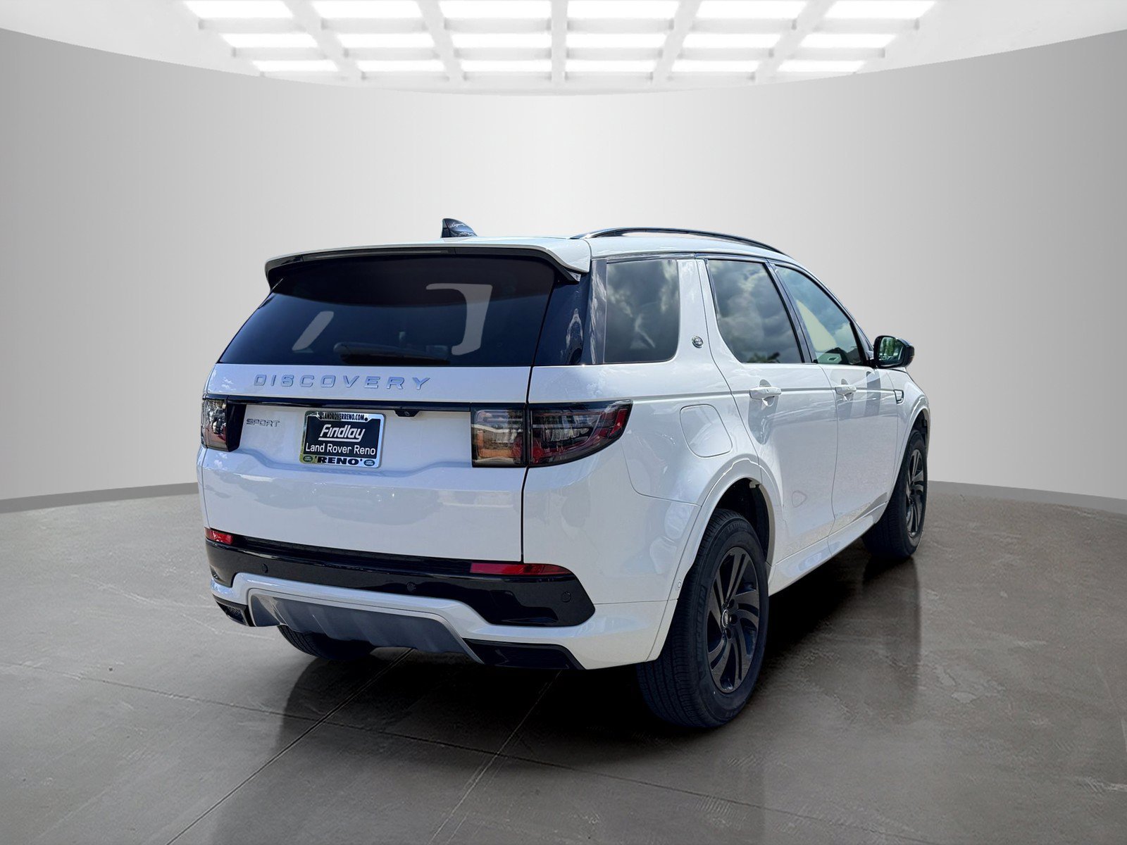 Used 2025 Land Rover Discovery Sport S AWD/4WD image 5