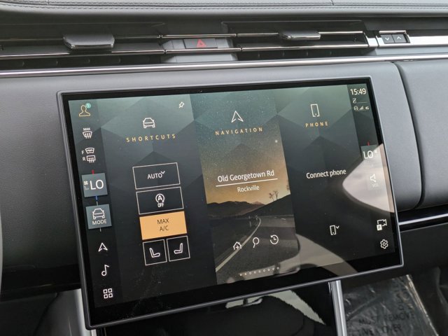 Used 2025 Land Rover Range Rover SE image 15