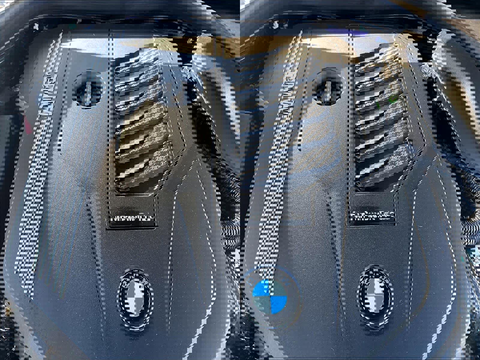 Used 2023 BMW 540i w/ Premium Package image 35