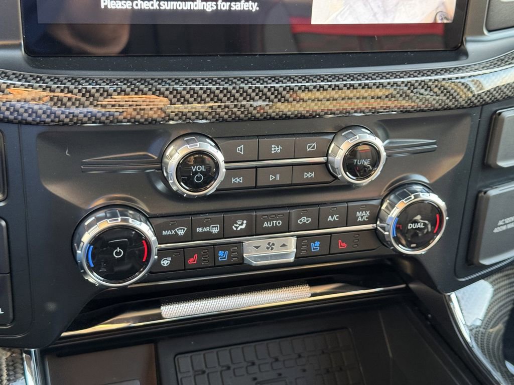 Certified 2024 Ford F150 Lariat w/ Equipment Group 502A High image 21