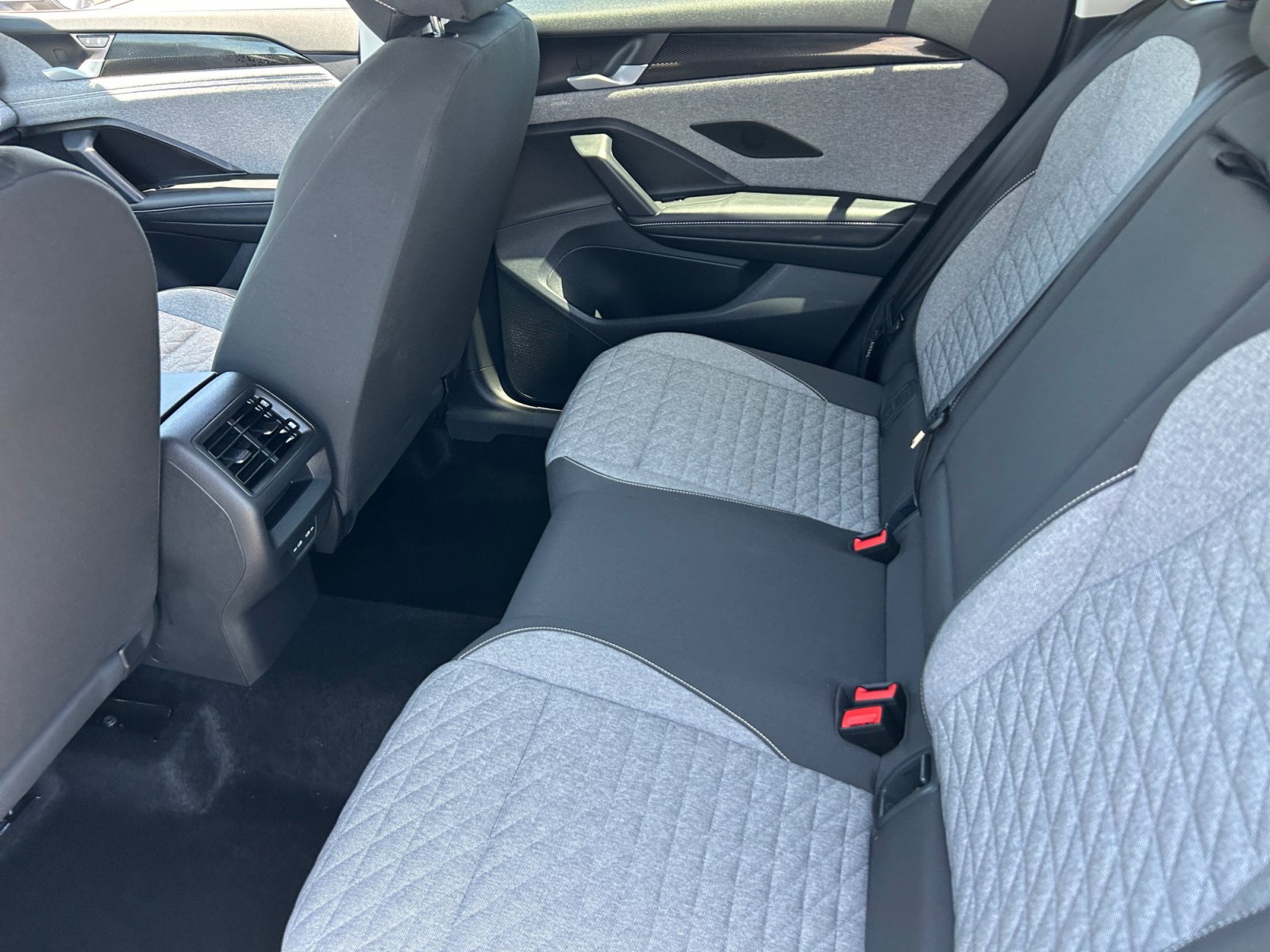 Certified 2026 Volkswagen Tiguan S FWD image 17