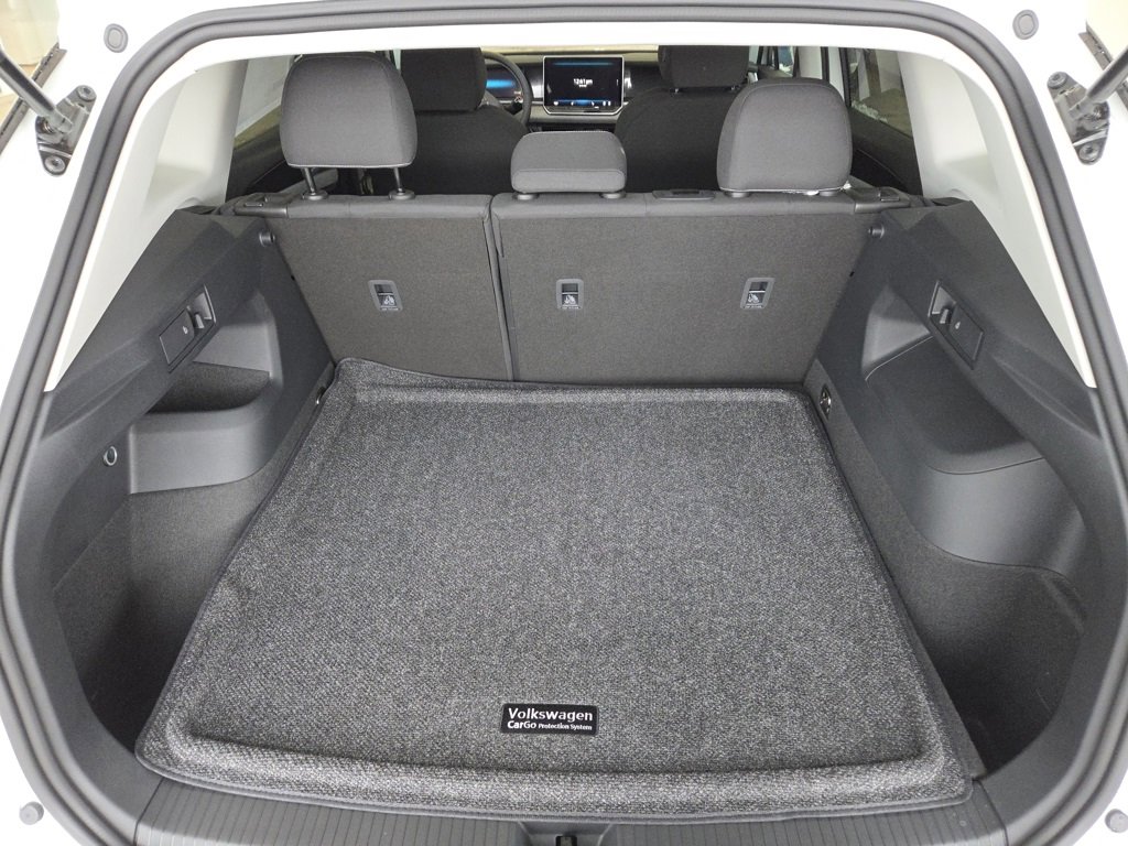 New 2026 Volkswagen Tiguan S image 7