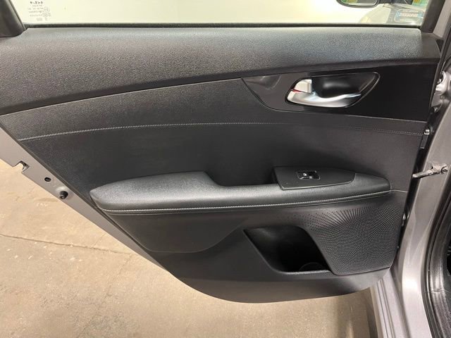 Used 2023 Kia Forte GT-Line w/ GT-Line Premium Package image 16