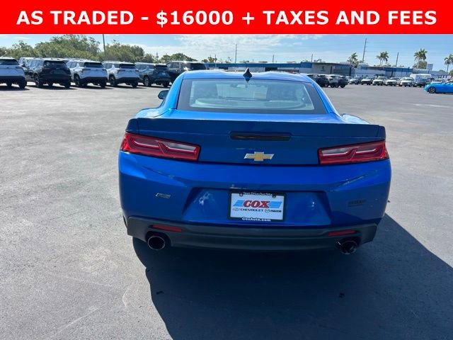 Used 2016 Chevrolet Camaro LT w/ Technology Package RWD image 5