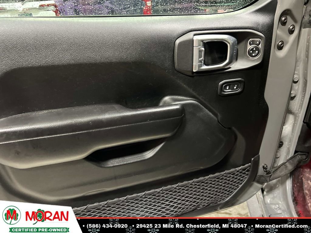 Used 2021 Jeep Wrangler Unlimited Sport image 17