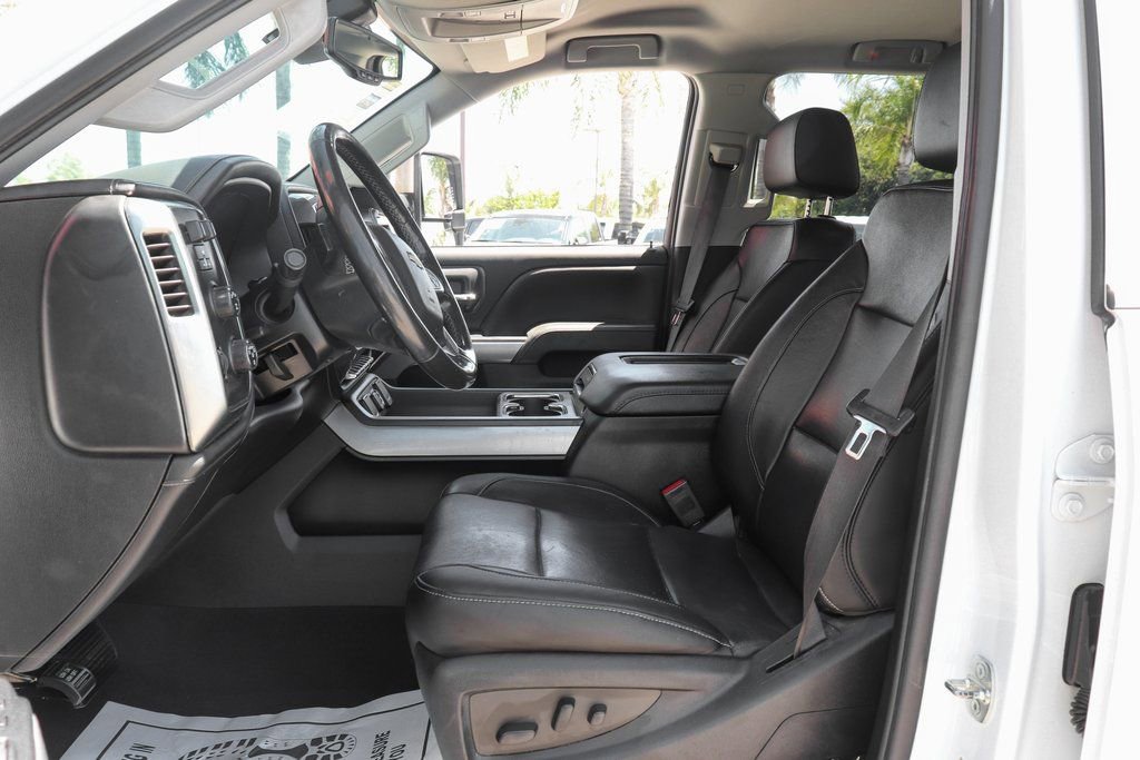 Used 2019 Chevrolet Silverado 2500 LTZ w/ Duramax Plus Package image 21