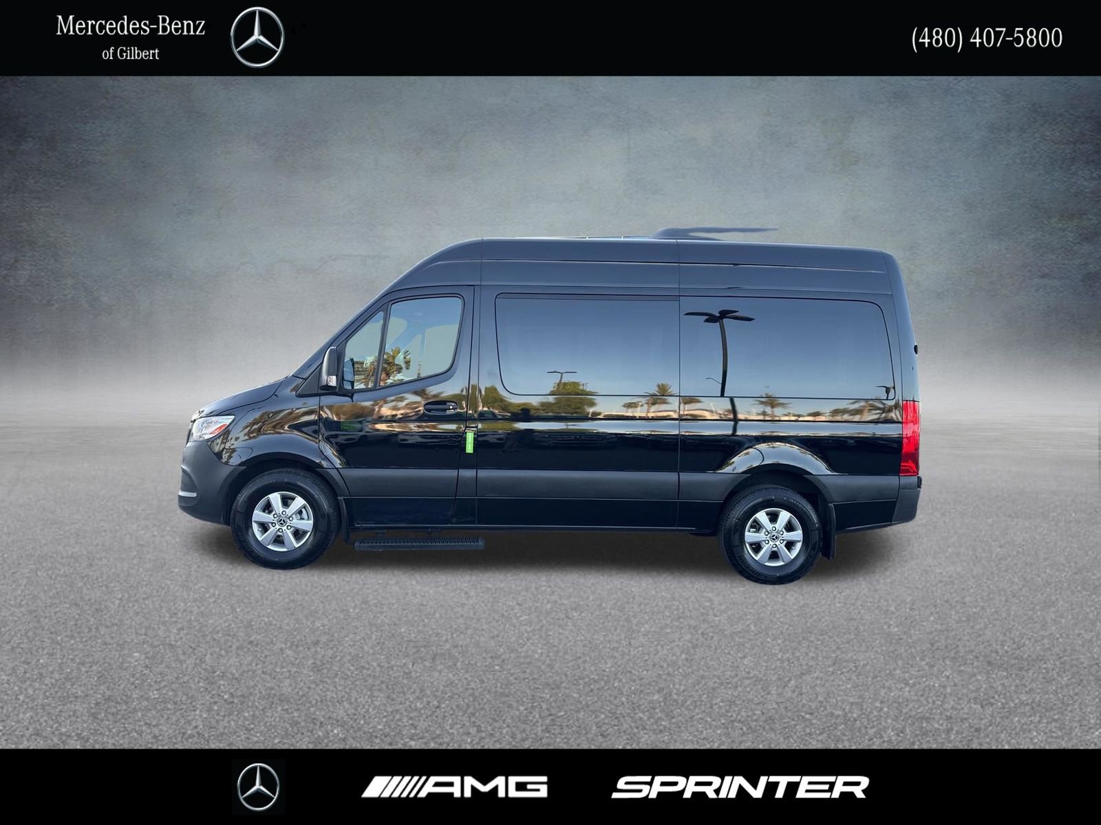 Used 2022 Mercedes-Benz Sprinter 2500 image 2