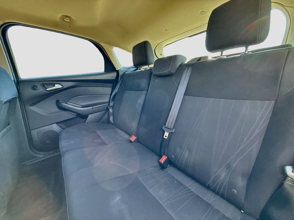 Used 2018 Ford Focus SEL FWD image 31