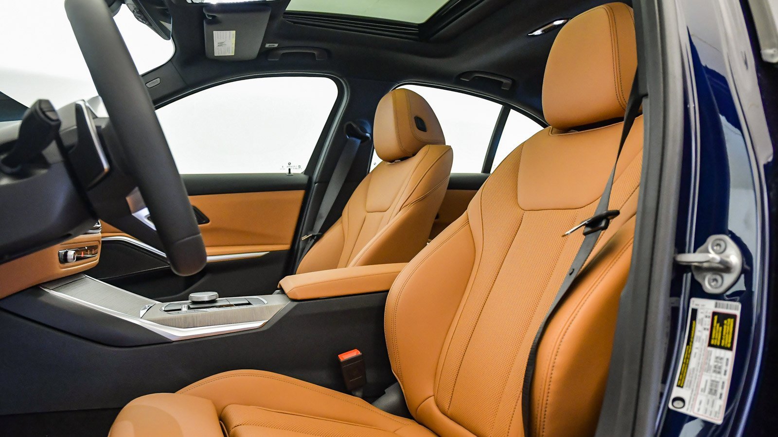 New 2026 BMW 330i Sedan w/ M Sport Package image 22