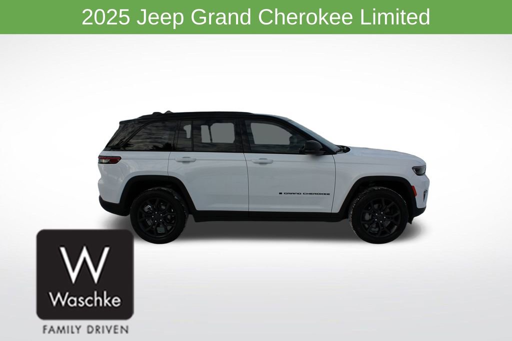 New 2025 Jeep Grand Cherokee Limited w/ Trailer Tow Package image 8