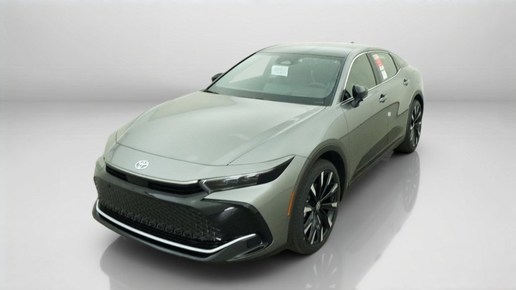 New 2026 Toyota Crown Platinum AWD/4WD image 3