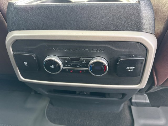 Used 2023 Ford Expedition Max Limited image 37
