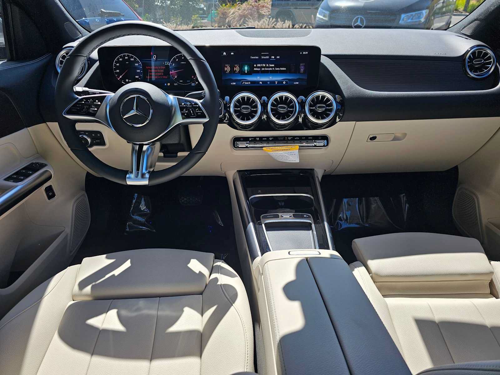 New 2026 Mercedes-Benz GLA 250 image 18