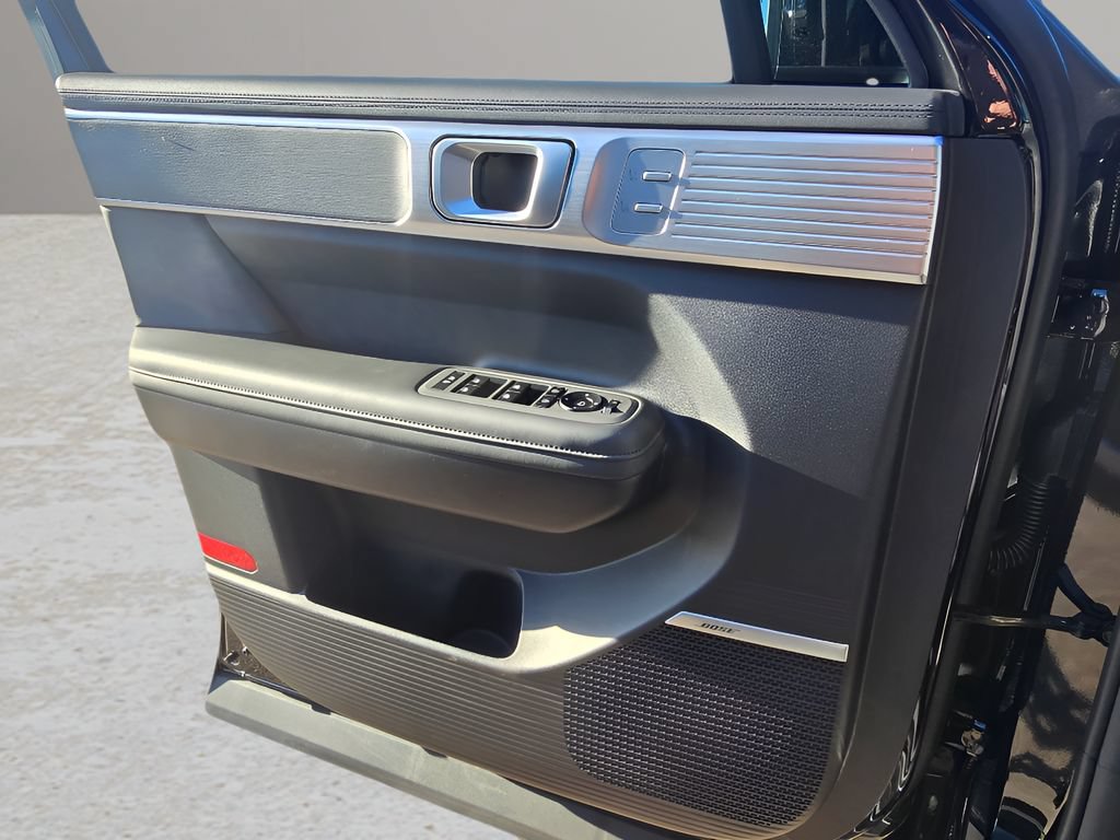 New 2026 Hyundai Santa Fe Limited AWD/4WD image 18