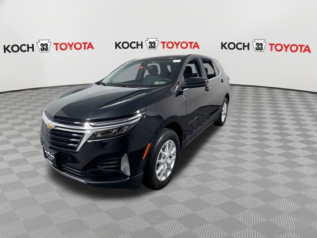 Used 2023 Chevrolet Equinox LT w/ Driver Convenience Package image 4