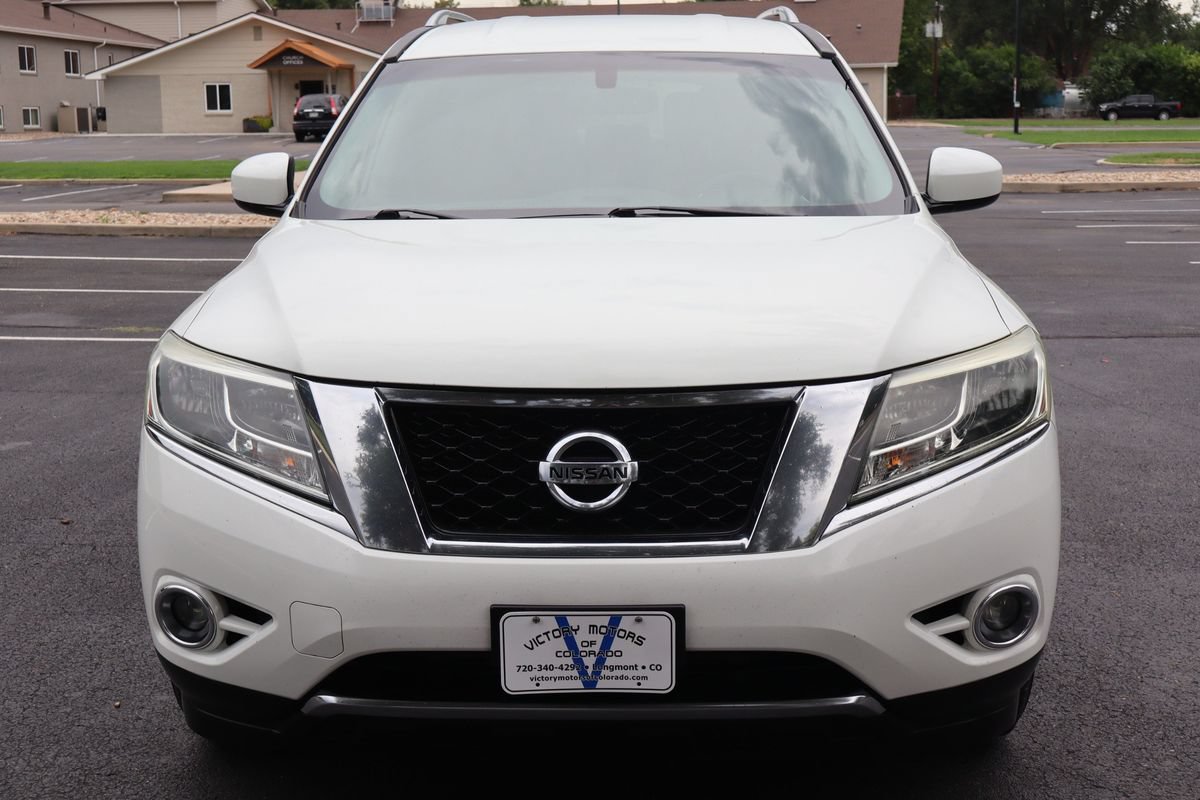 Used 2016 Nissan Pathfinder SV AWD/4WD image 12