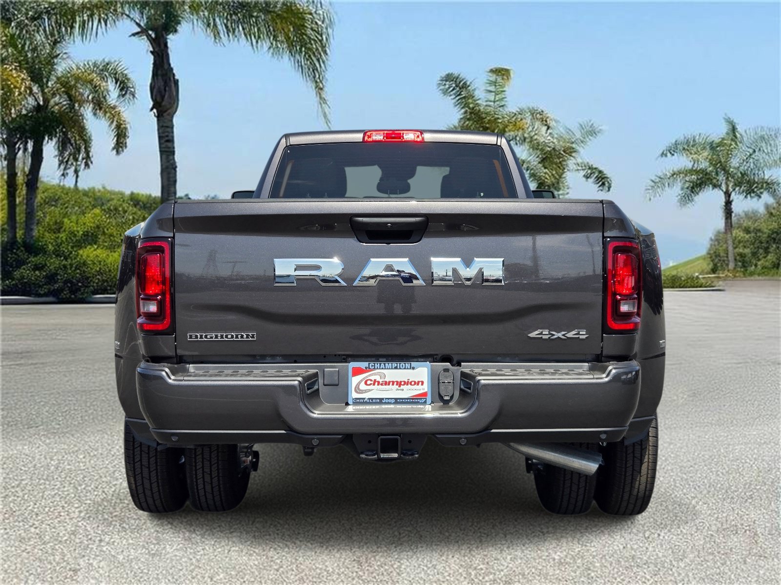 New 2026 RAM 3500 Big Horn AWD/4WD image 5