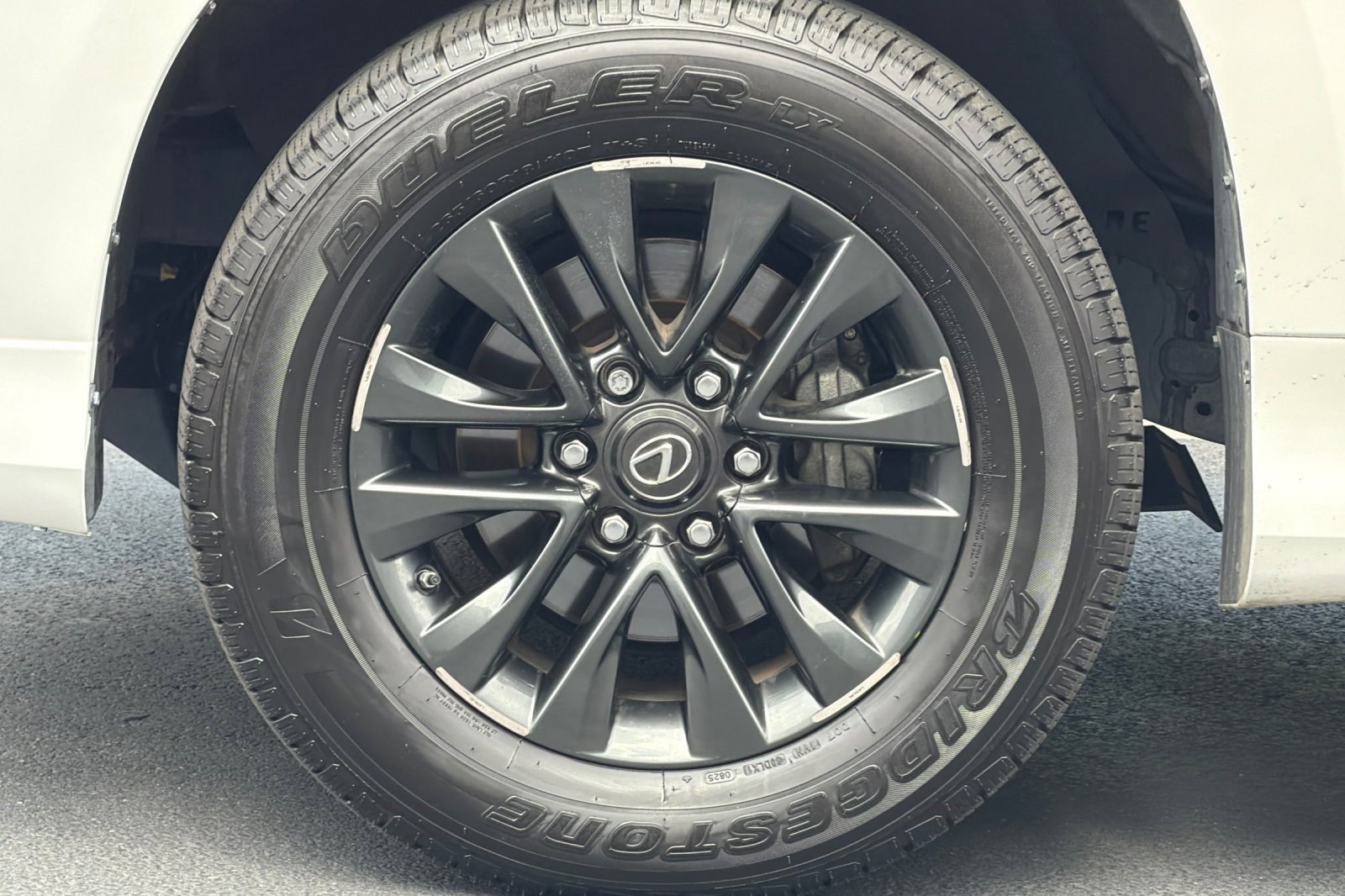 Used 2022 Lexus GX 460 Premium w/ Premium Package AWD/4WD image 38
