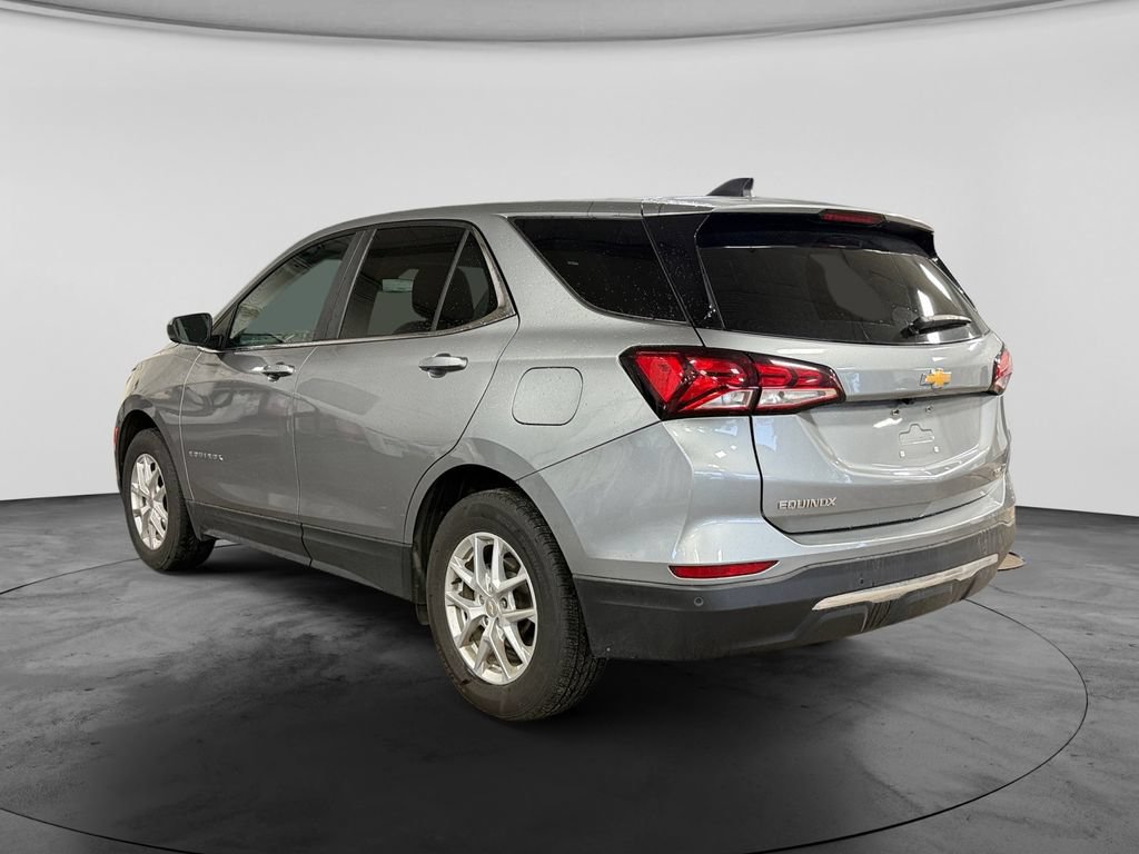 Used 2024 Chevrolet Equinox LT AWD/4WD image 7