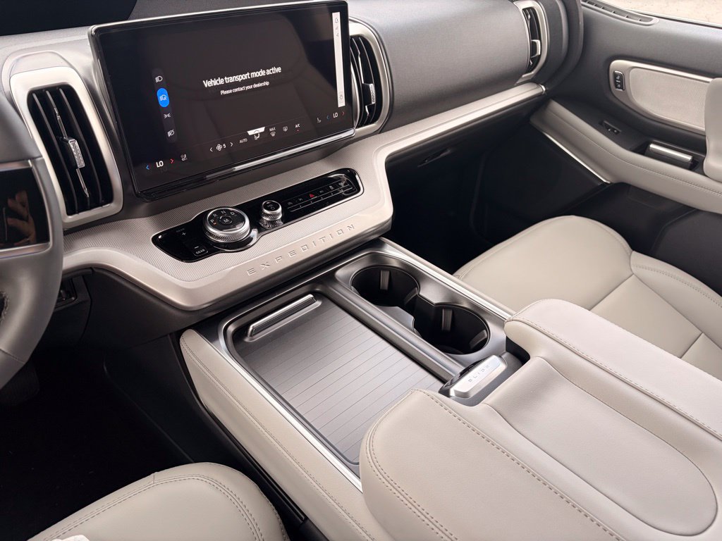 New 2026 Ford Expedition Active RWD image 24