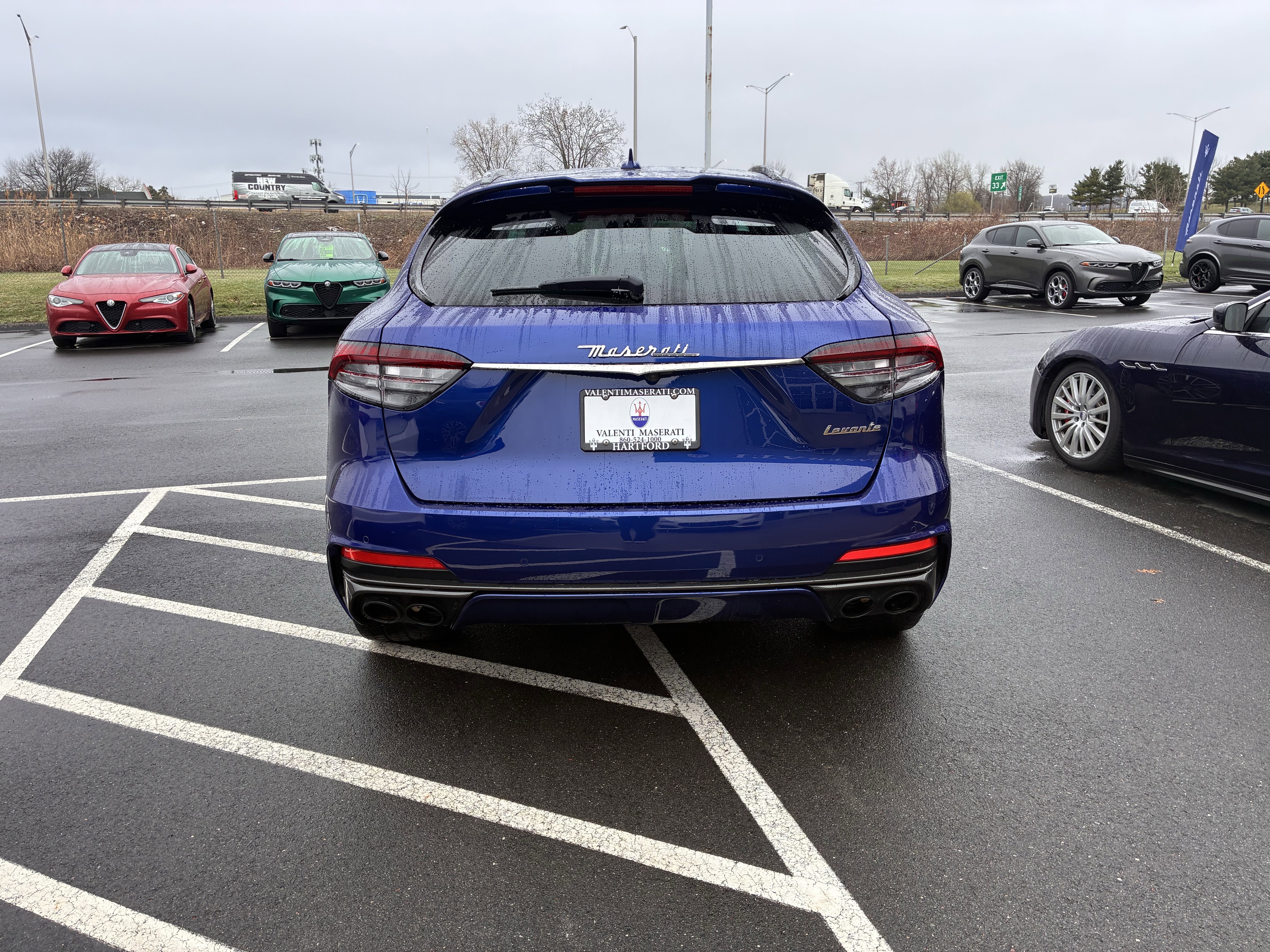 Used 2021 Maserati Levante Trofeo image 8