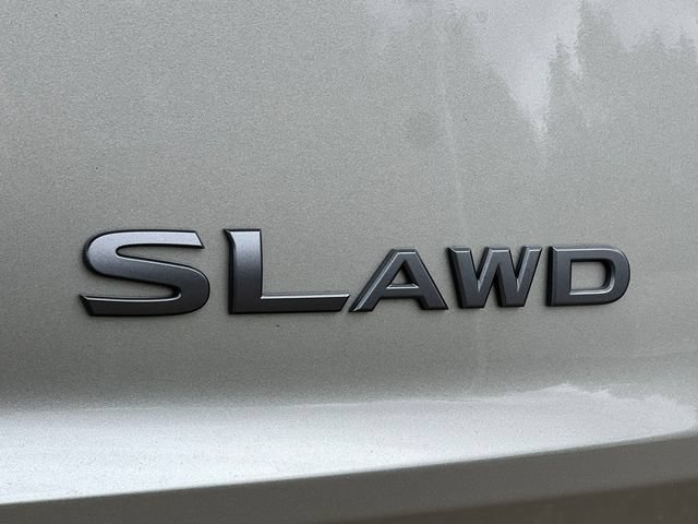 Used 2025 Nissan Rogue SL w/ Tech Package AWD/4WD image 8