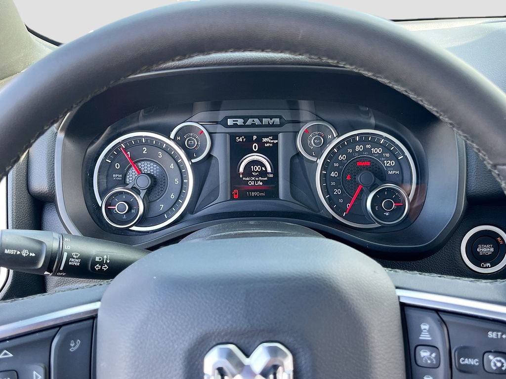 Used 2025 RAM 1500 Big Horn AWD/4WD image 12