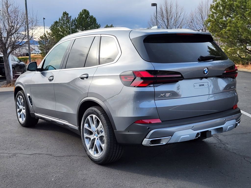 New 2026 BMW X5 xDrive40i image 3