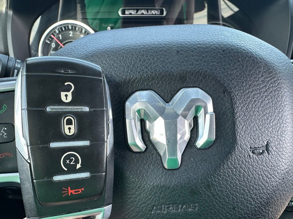 Used 2021 RAM 1500 Big Horn AWD/4WD image 38